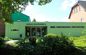 Außenansicht Schuleingang